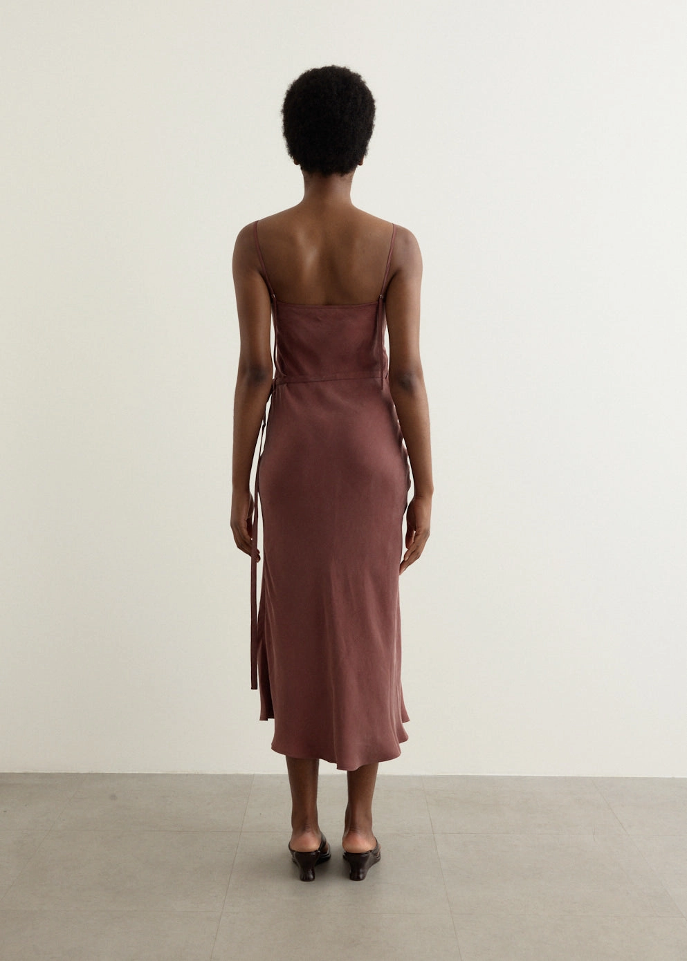 Tundra Printed Slip Dress Satin-Sleeve