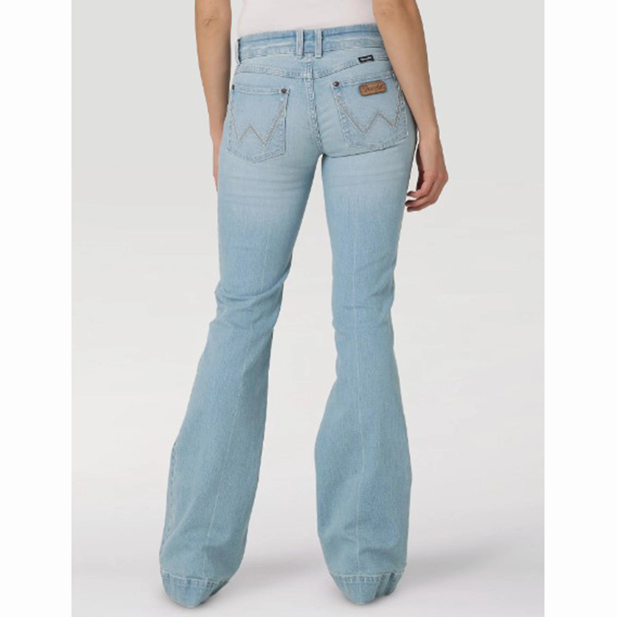 Wrangler Women's Retro Mae Jeans Casual Friday Elegant Casual