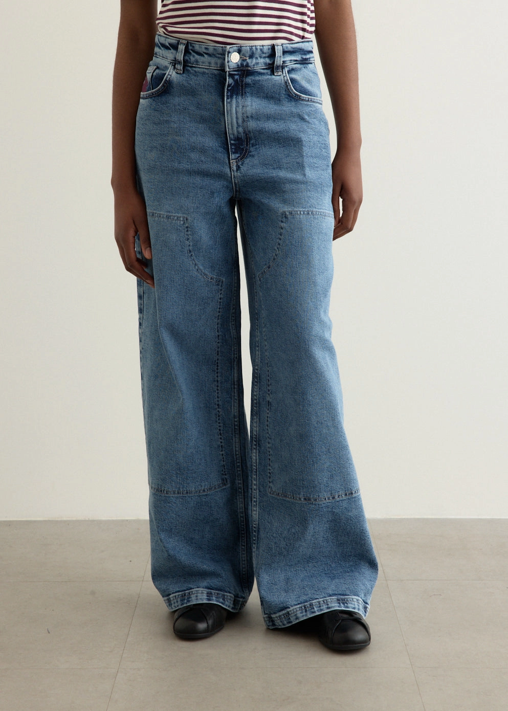 Earthy Modern Minimalist Office Wear City Life Style Namra Jeans