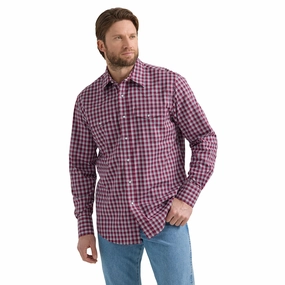 Classy Detail Non Iron Wrangler Men's Wrinkle Resist Long Sleeve Pearl Snap