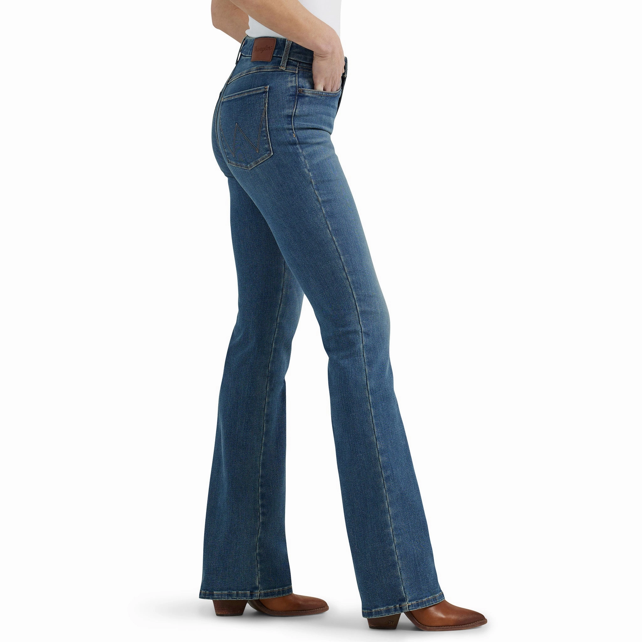 Always Fits Wrangler Women's Bespoke Ada Bootcut Jeans
