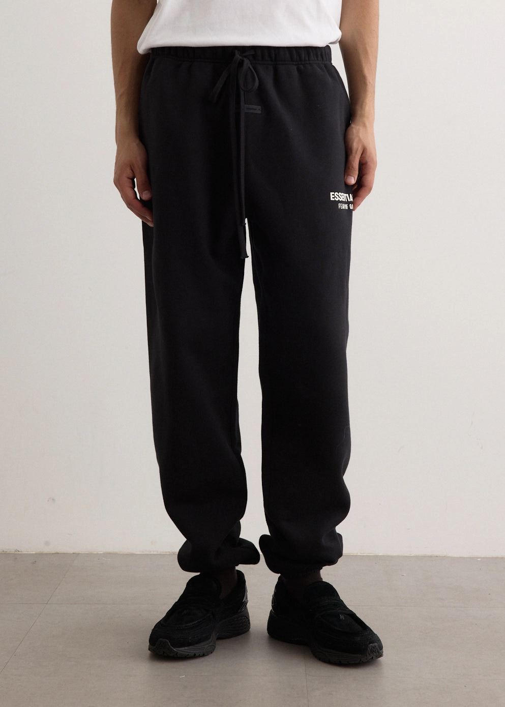 Classic Fit Fleece Sweatpants Tapered leg