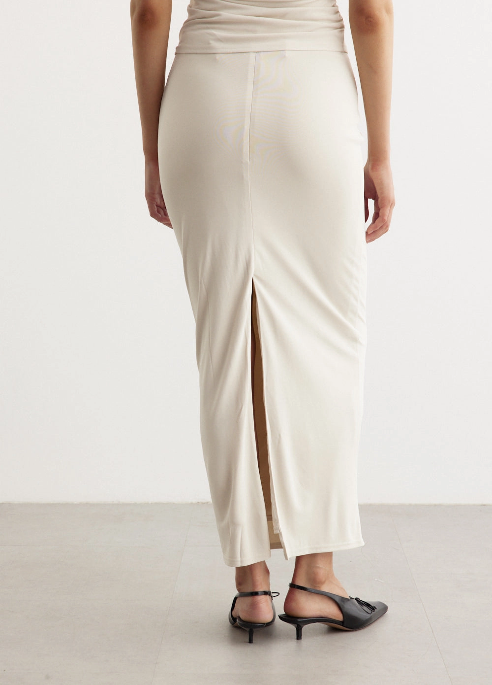 Vesper Skirt light texture Modern Design