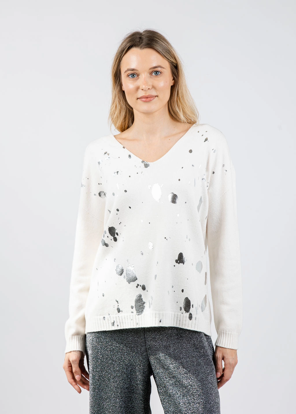 Vicky V-Neck Foil Splatter Sweater - White Silver Basic Must-Have