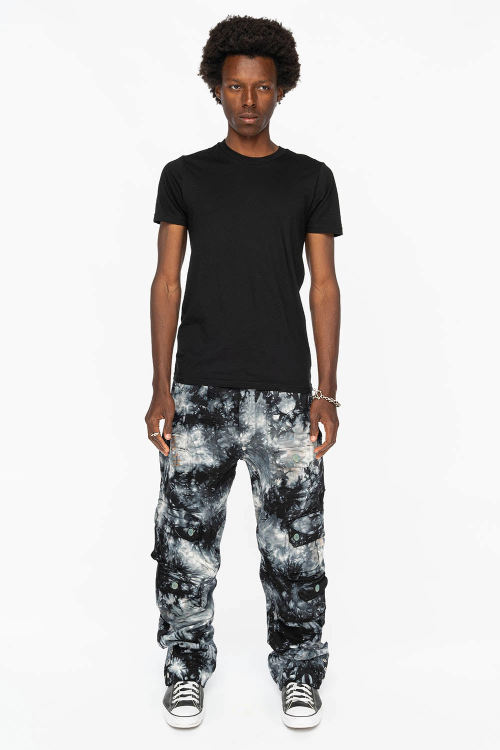 Comfortable Fit Design Sustainable Dye Methods ORIGINAL ROBIN??S JEAN CALL OF DUTY CARGO PANTS IN CRYSTAL TIE DYE BLK