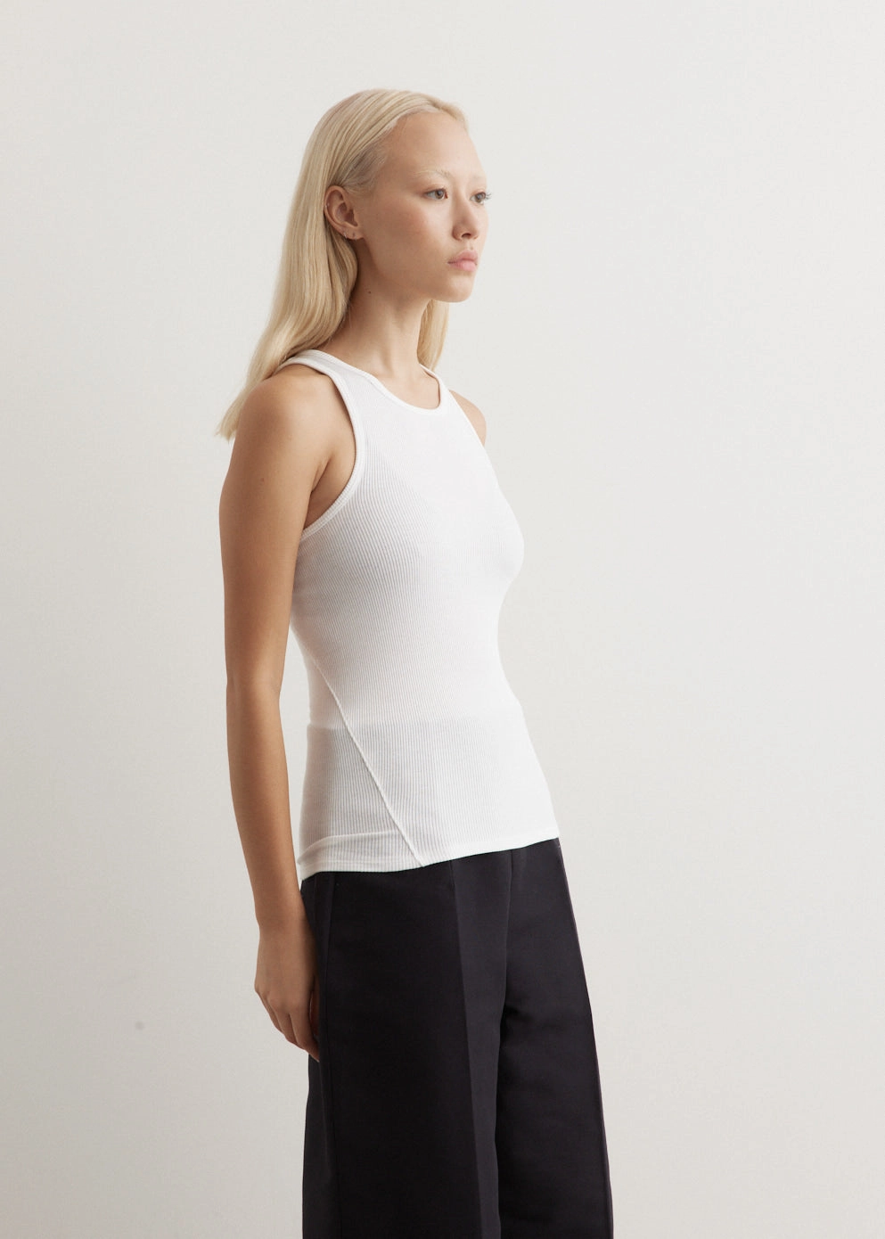 Geometric precision Essential Rib Tank
