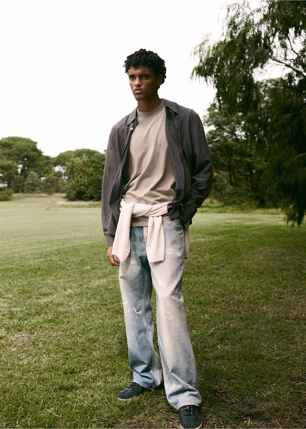 Modern Textured Third Cut Jeans