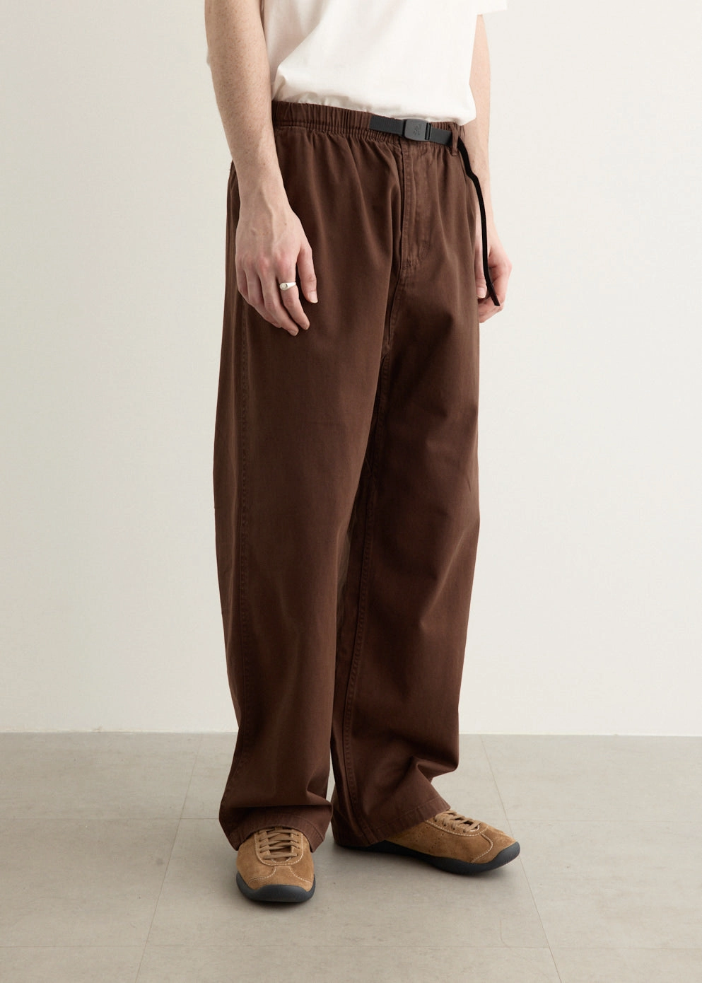 Minimal Waist BreathableFabric Wide Pants