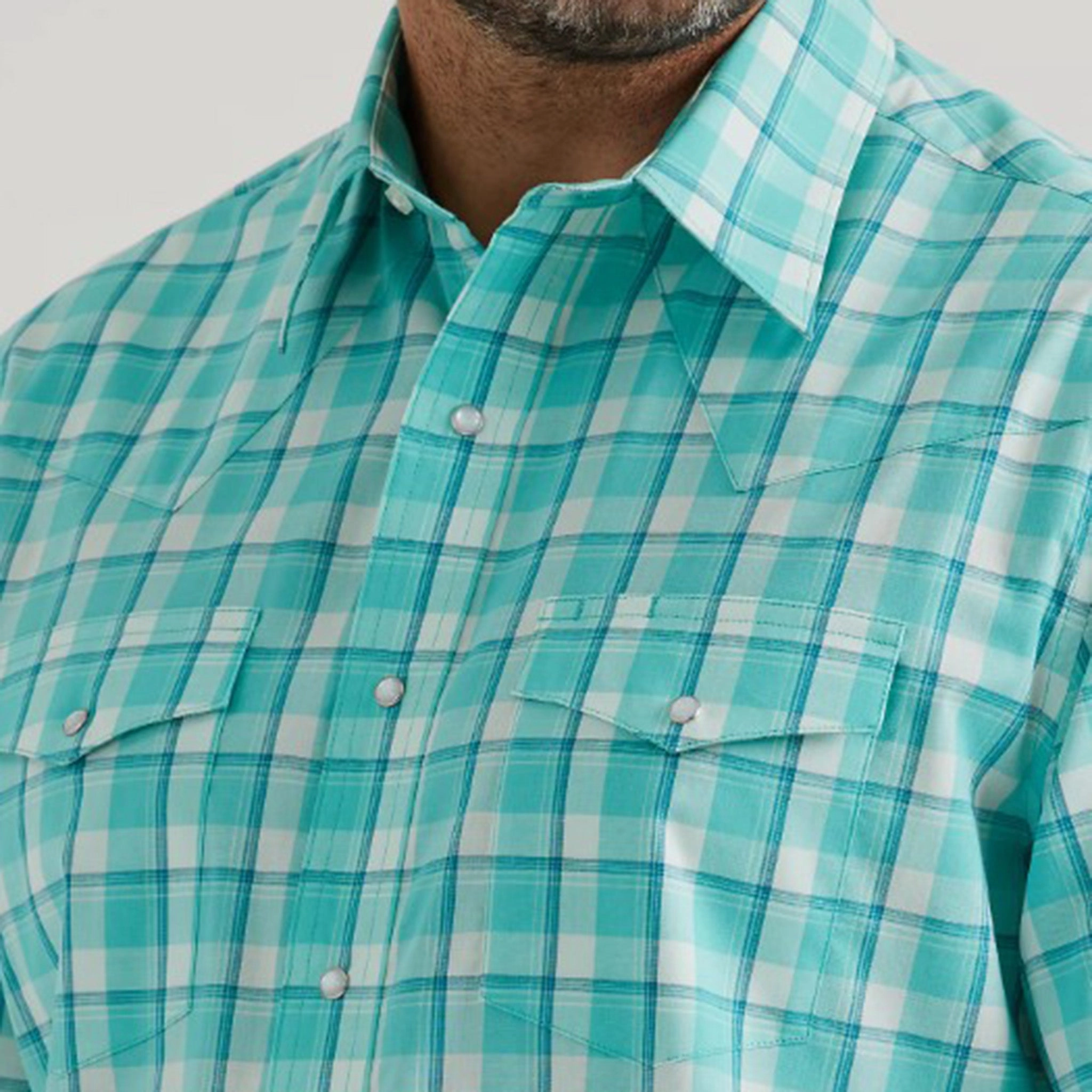 Wrangler Men's Aqua/White Plaid Short Shirt Plaid Design Sporty Style