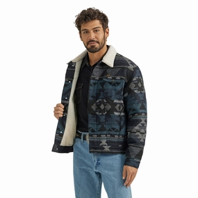 Odor Control Treatment ReflectiveDetails Wrangler Men's Conceal Carry Jacquard Sherpa Jacket