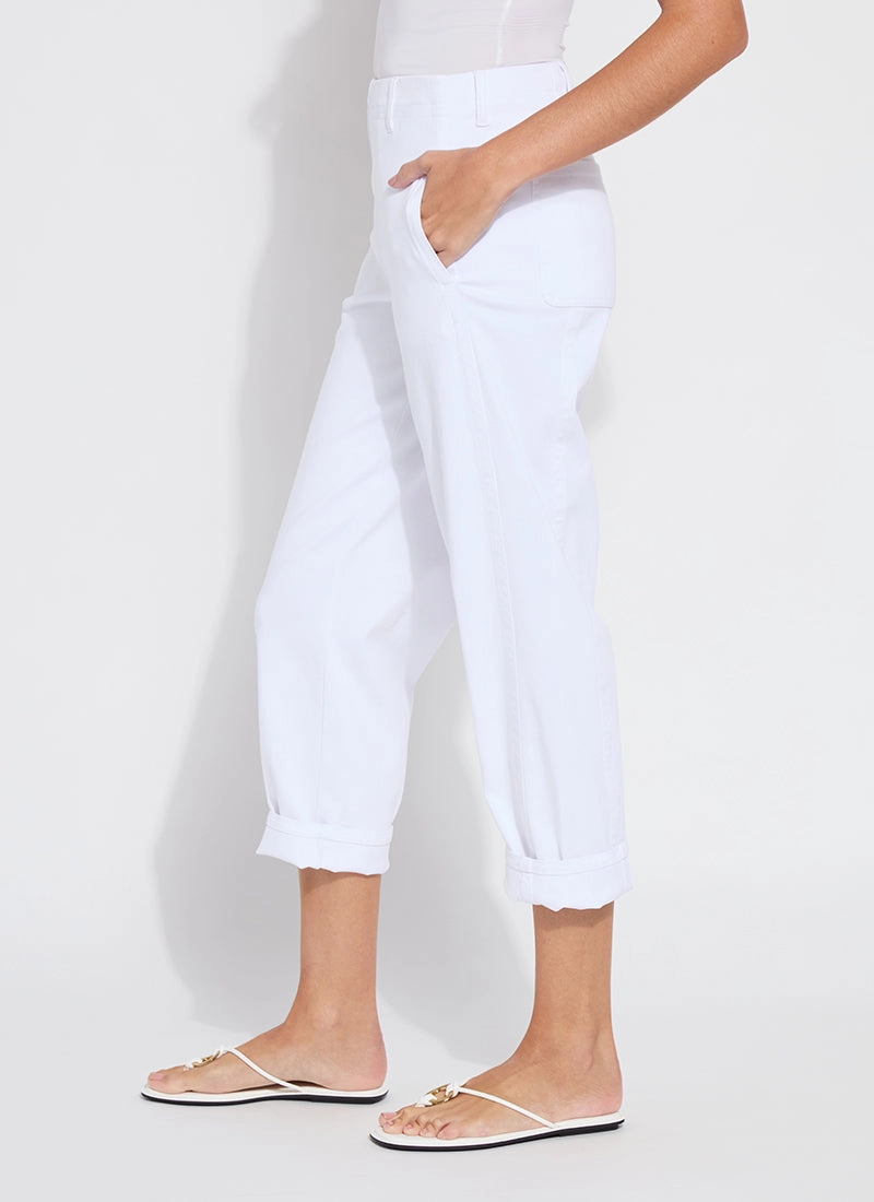 Winslet Cuffed Barrel Crop Denim - White Dynamic Motion
