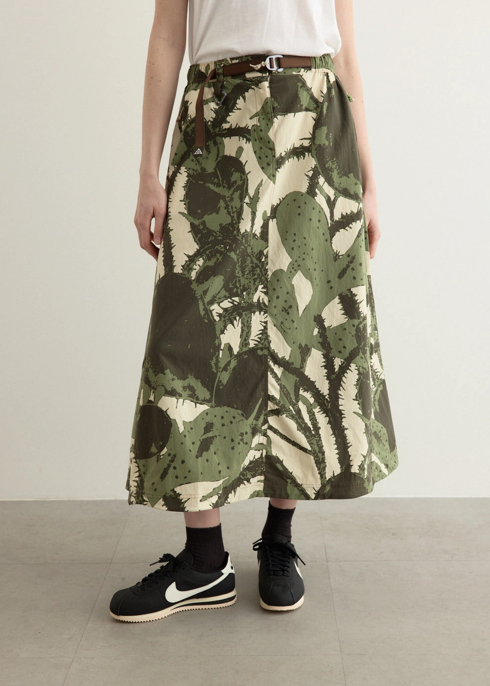 Women's ACG Zip Smith Summit Skirt Erasable Crease