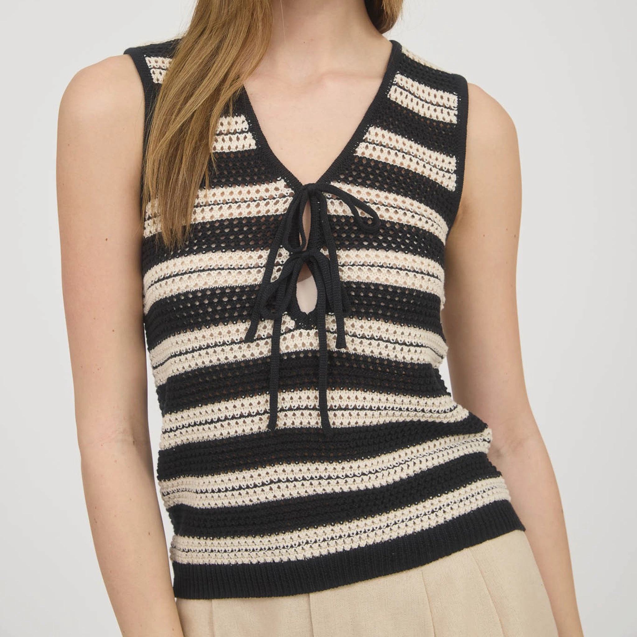 Luxurious Feel Women's Black & Natural Striped Sweater Tank