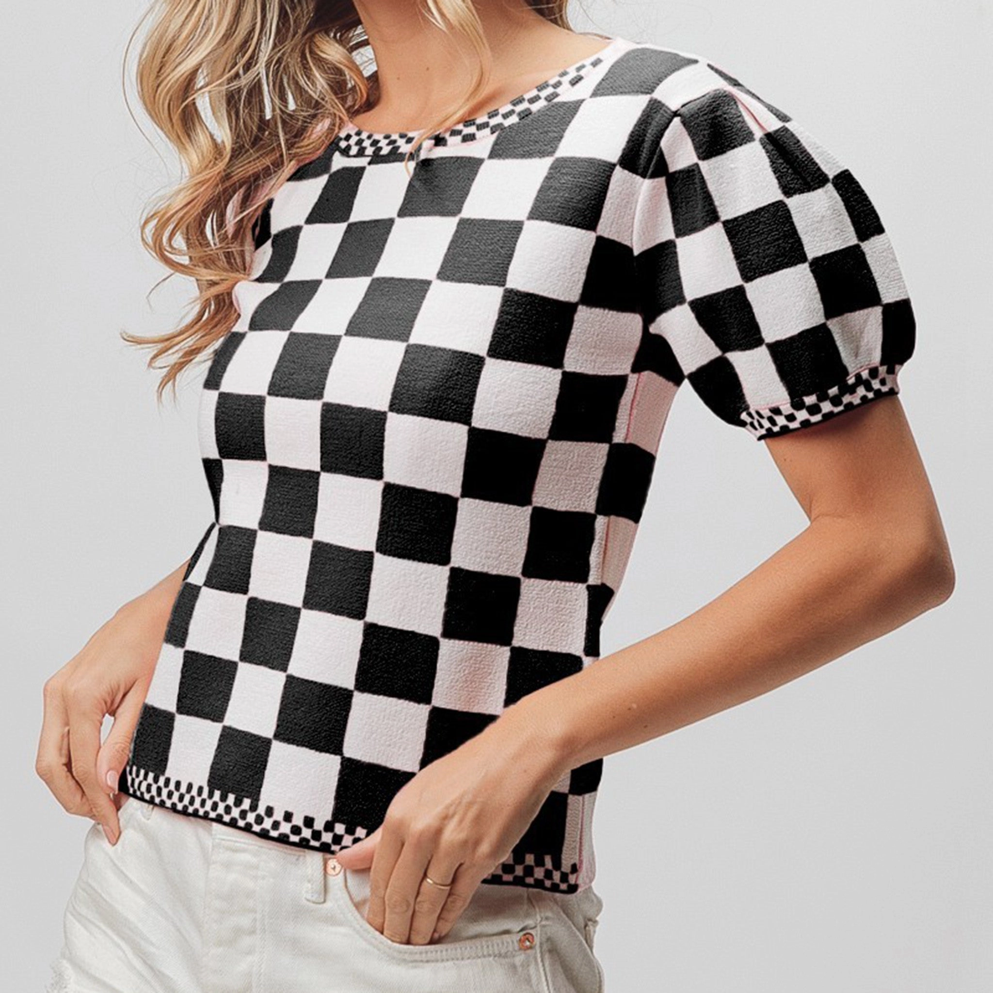 LowProfileDesign Women's Black & White Checked Puff Sleeve Shirt