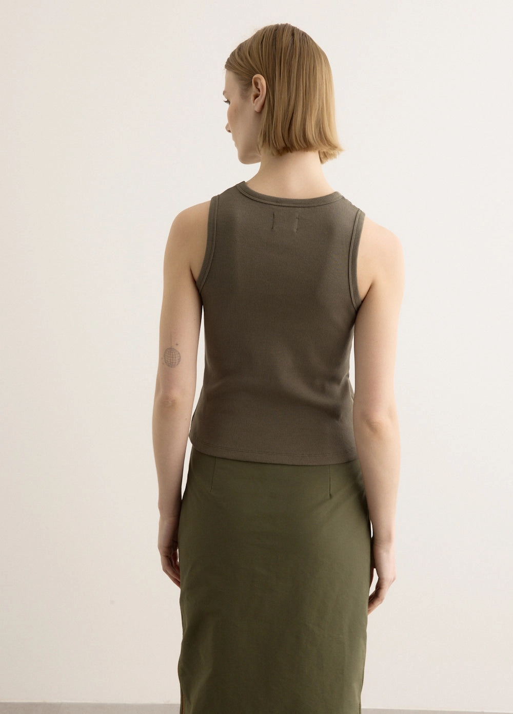 Women's Bloom Tank environment