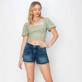 Women's Dark Mid-Rise Cuff Shorts Seamless Waistband Finish Multipurpose Utility Pockets