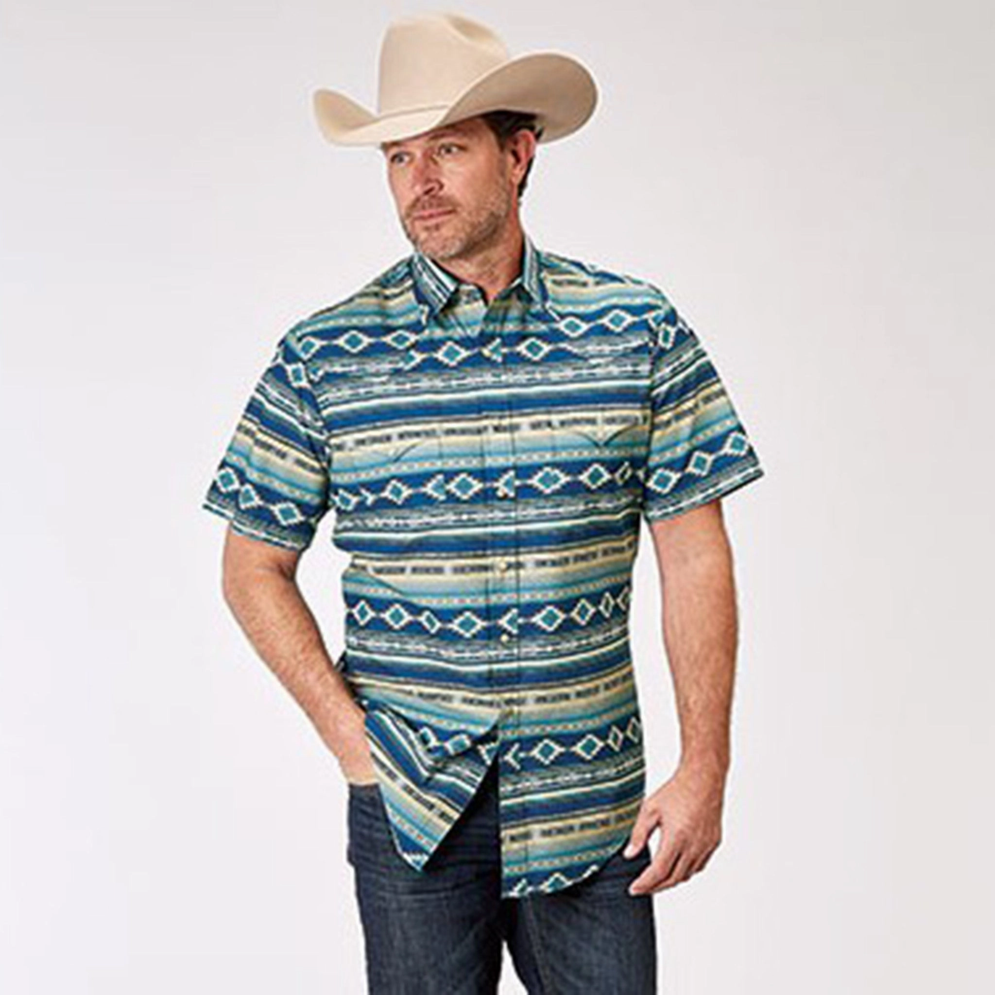 Smooth Zipper Design Easy Styling Roper Men's Blue Southwest Aztec Short Sleeve