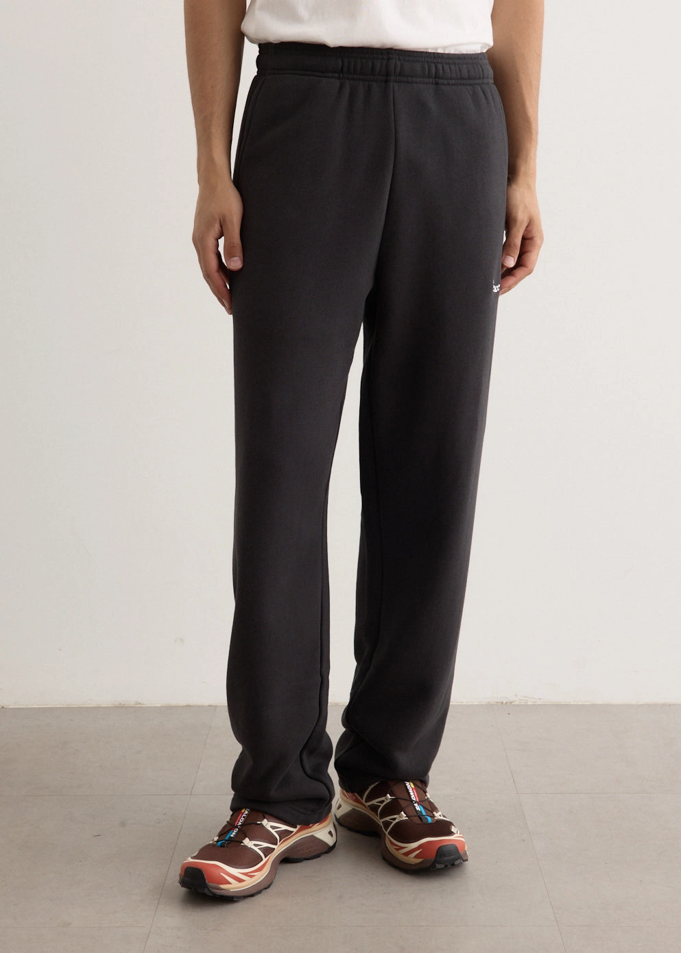 Wordmark Sweatpants Layered Wear Versatile Design