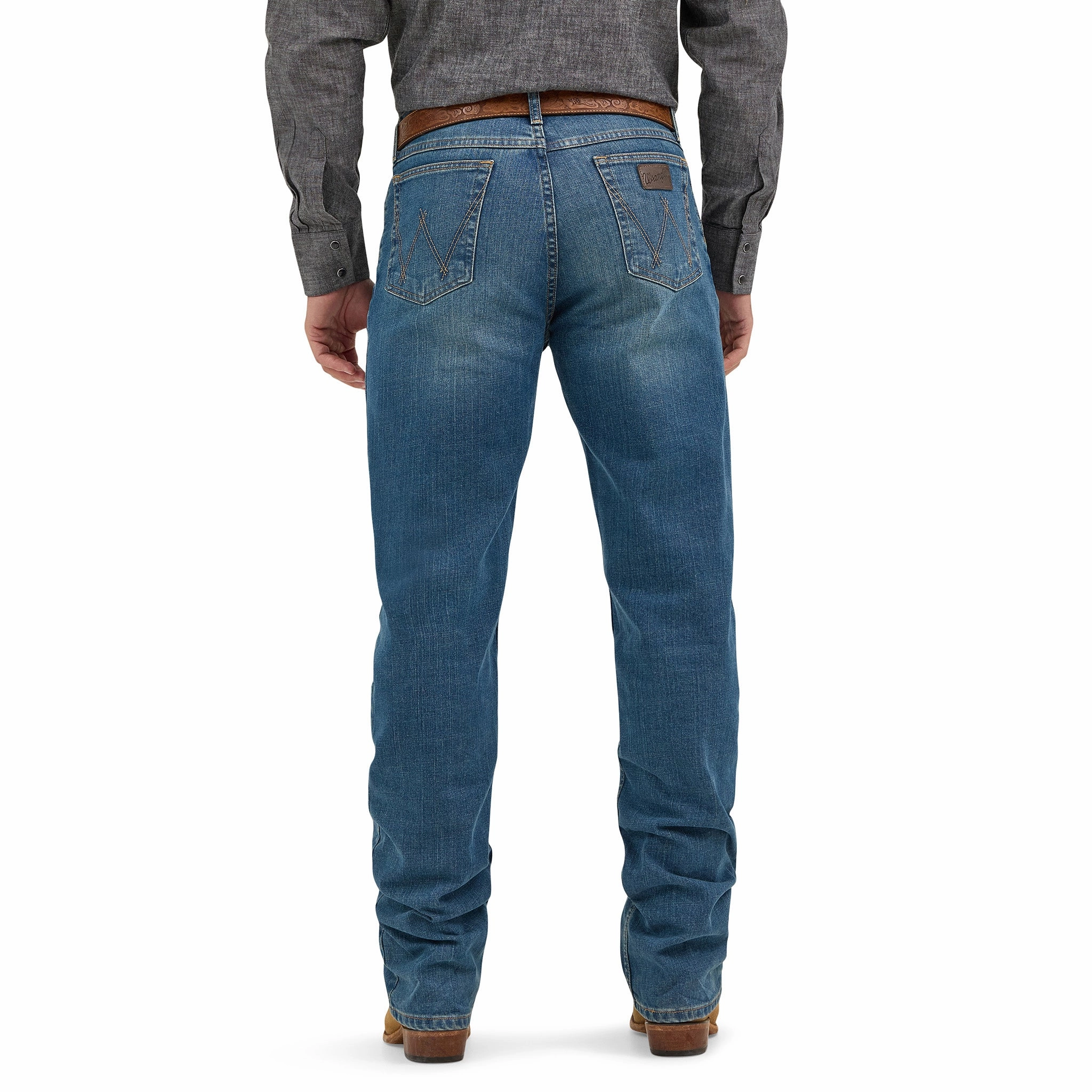 Wrangler Cody Johnson Relax Fit Jeans Modern Minimalist Fashion Lover