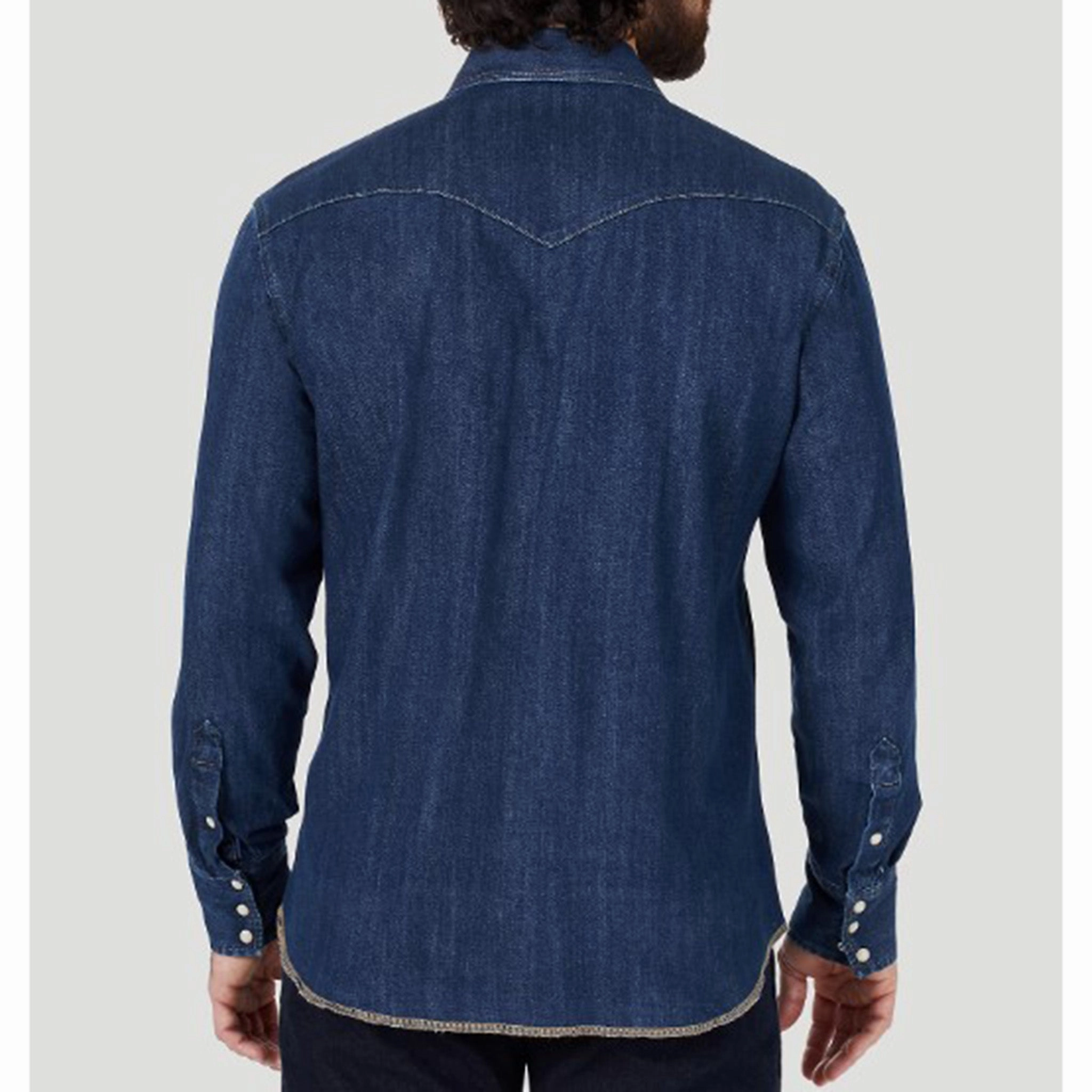 Abstract print Interview Ready Wrangler Men's Dark Denim Snap Shirt