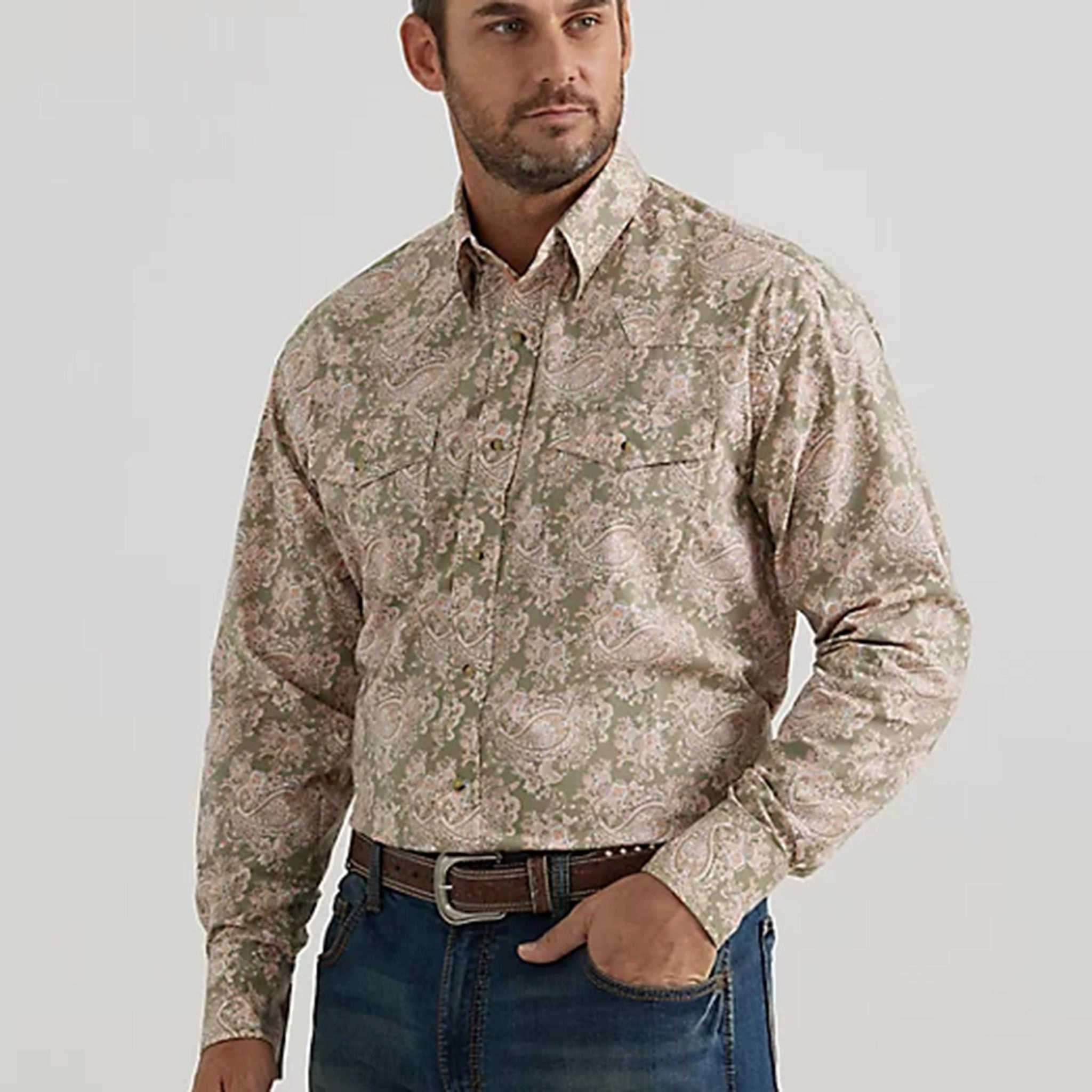 Friends Meetup Wrangler Men's Green & Tan Paisley Print Shirt