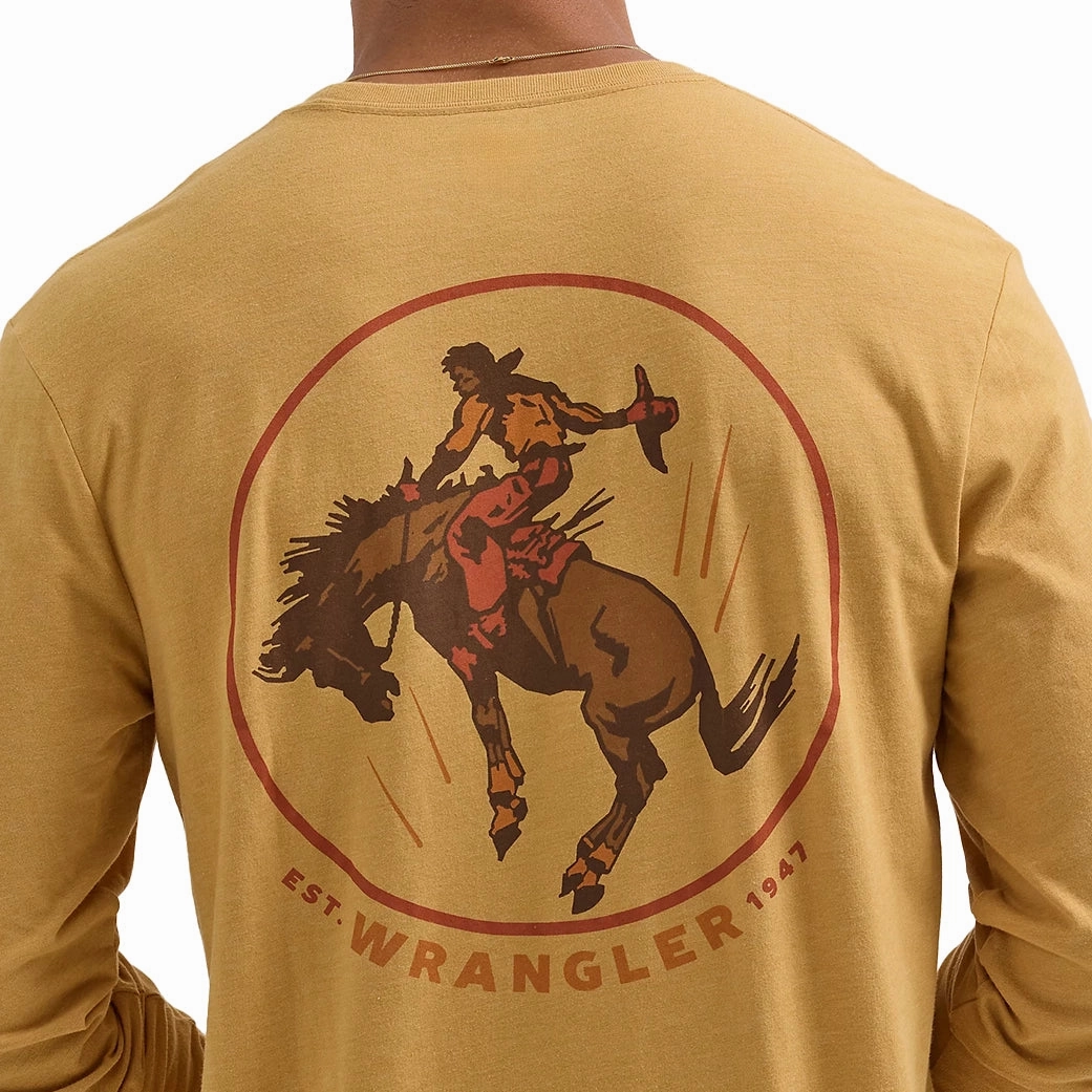 Reinforced Buttonholes Summer Vibes Wrangler Men's Long Sleeve Crew Neck Graphic Tee