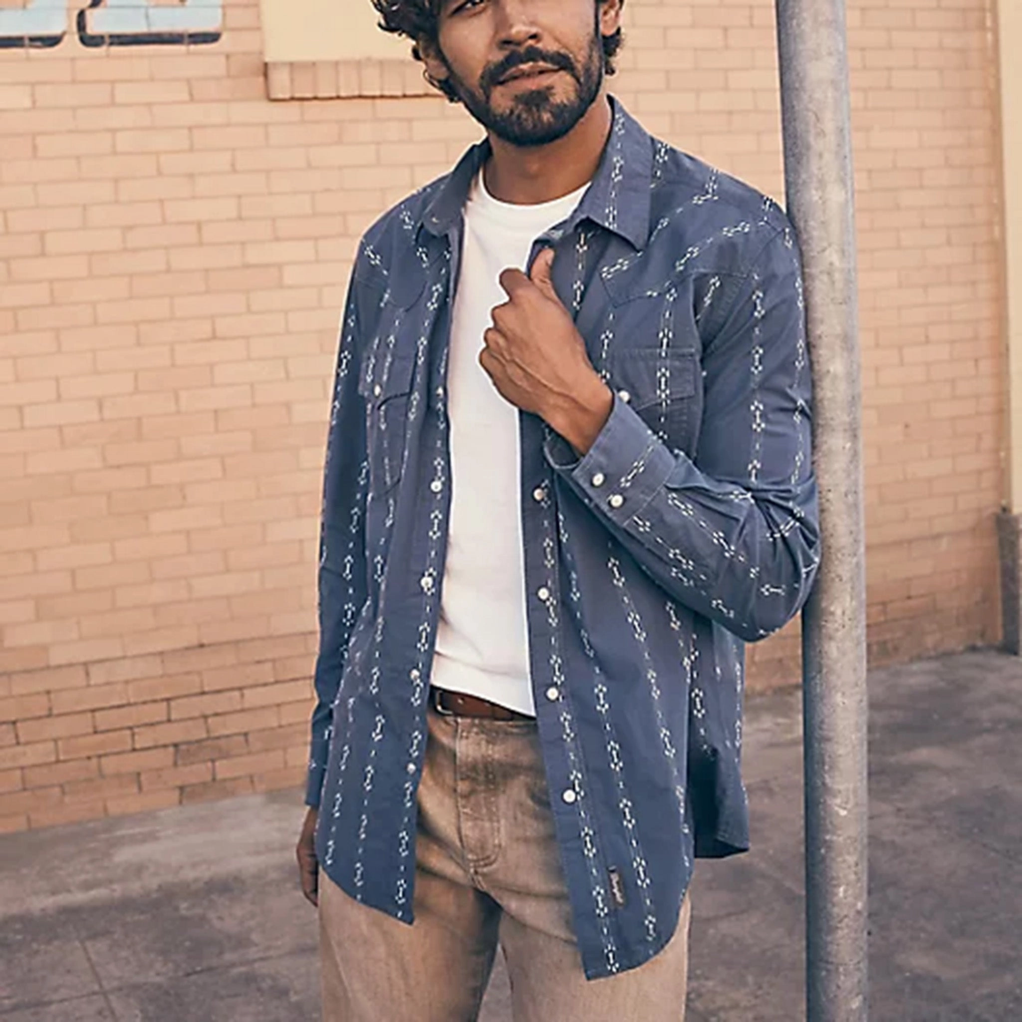 Youth fashion Wrangler Men's Vintage Indigo Western Shirt