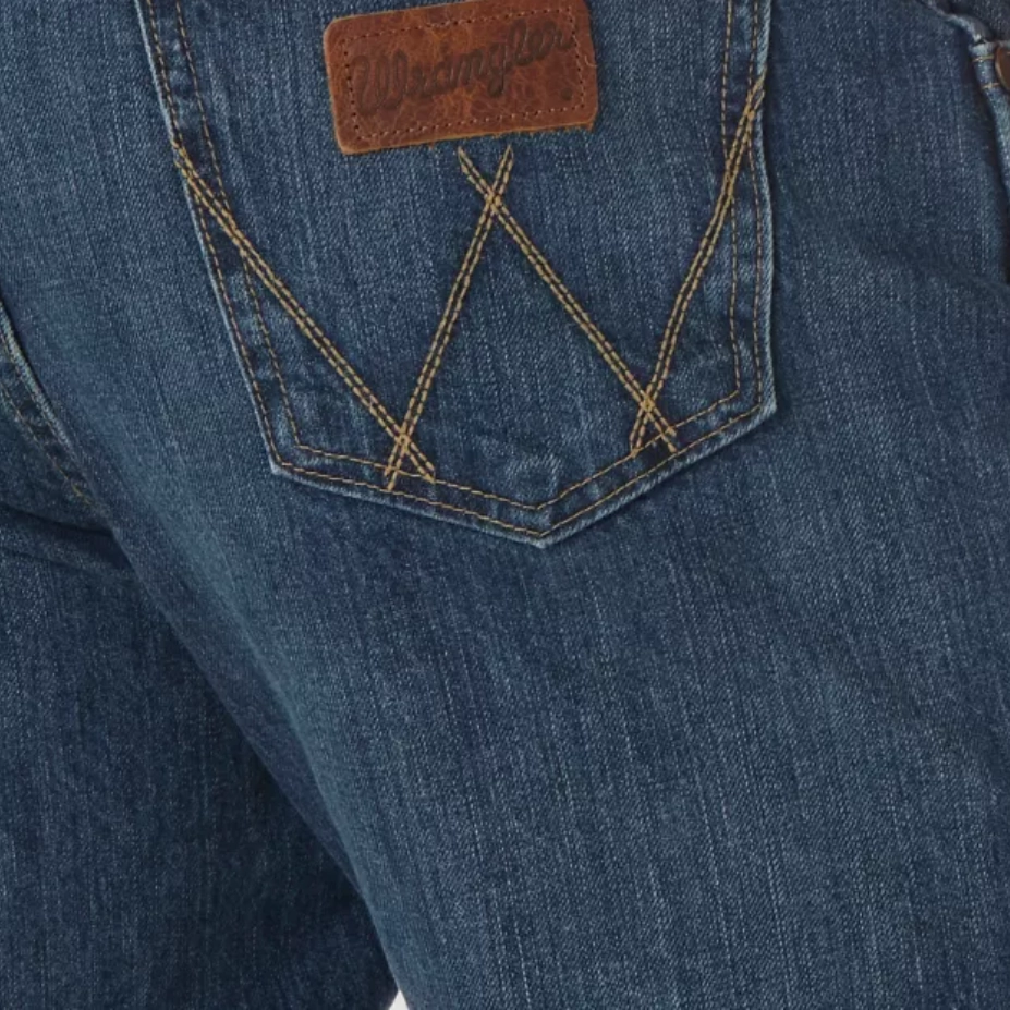 Casual Staple Wrangler Retro Relaxed Boot Cut Jean