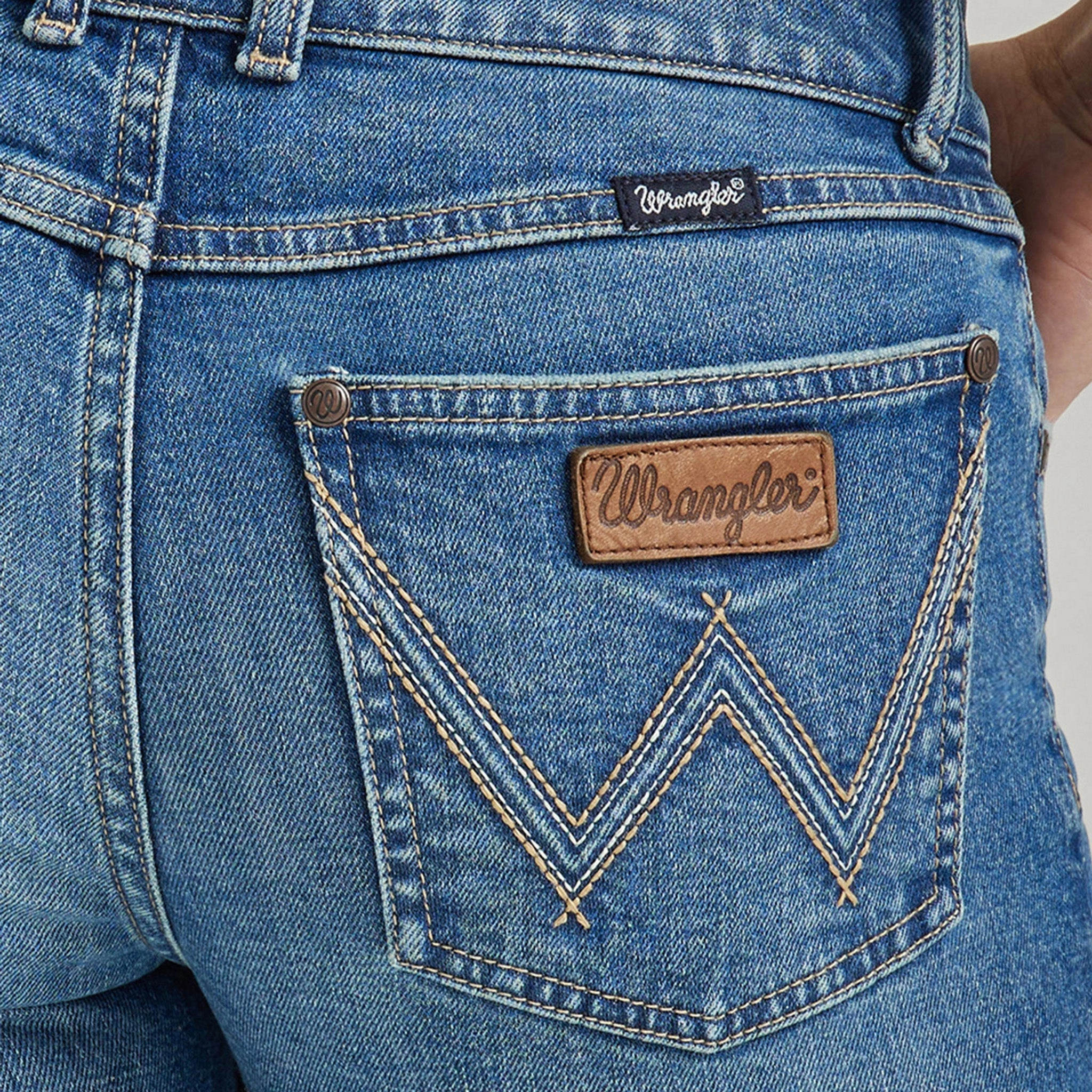 Everyday Confidence Wrangler Women's Brianna Retro Trouser