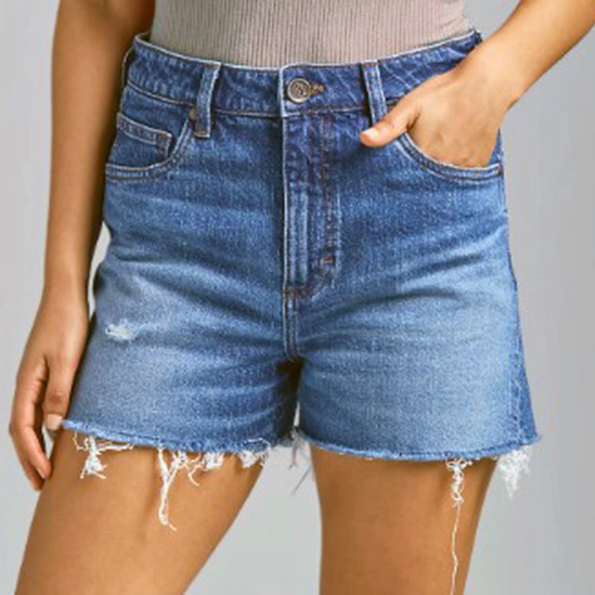 Wrangler Women's Retro Bailey Highrise Samantha Shorts Trend Setter Chill Outfit Fade Resistant Finish