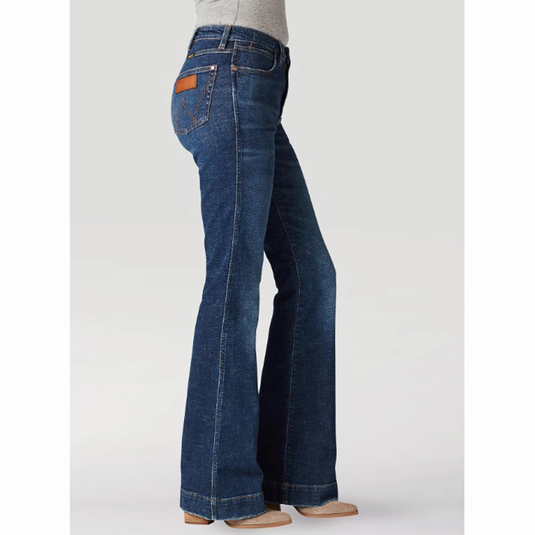 Wrangler Women's Retro Ellery Trouser Jeans Universal Style Easy Fit